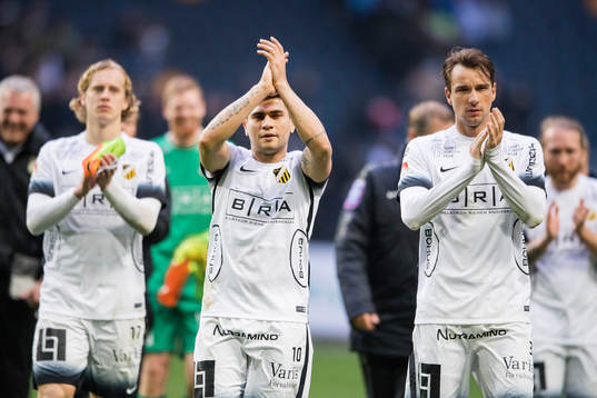 Häckens Gustav Berggren, Paulinho och Jasmin Sudic tackar publiken