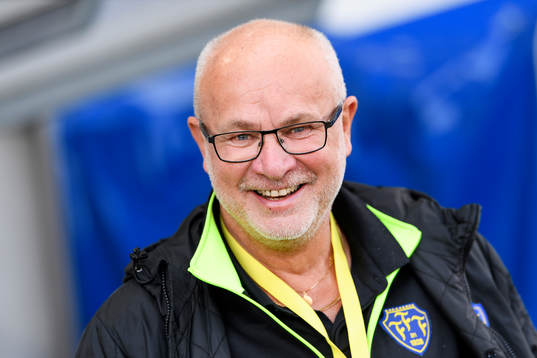 Falkenbergs sportchef Håkan Nilsson före fotbollsmatchen i Superettan mellan Falkenberg och Öster den 2 april 2017 i Falkenberg.