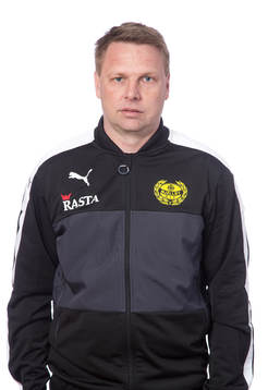 Mjällbys tränare Jonas Andersson poserar för ett porträtt den 4 april 2017 i Mjällby.