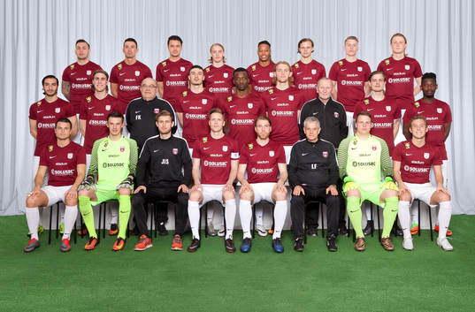 Qviding poserar för en lagbild den 6 april 2017 i Göteborg.