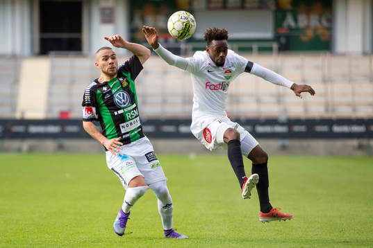 GAIS Malkolm Moenza och Dalkurds Heradi Rashidi