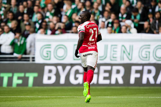 Kalmars Papa Alioune Diouf jublar