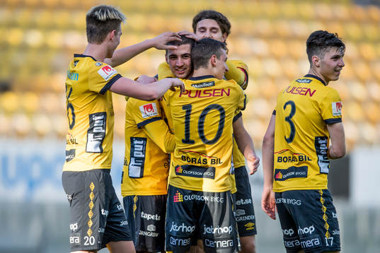Elfsborgs Ibrahim Dresevic klappas om efter mål
