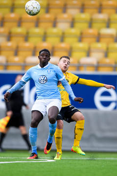 Malmö FFs Pa Konate och Elfsborgs Oscar Iglicar Berntsson
