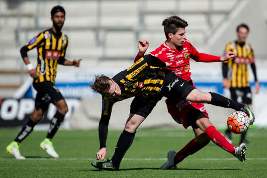 Häckens Theo Kornbakk