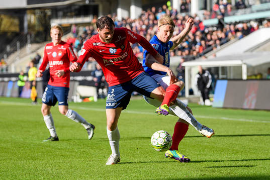 Örgrytes Johan Elmander och Åtvidabergs Linus Tornblad