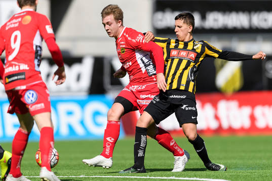 Elfsborgs Noel Jonsson och Häckens Emir Bosnic