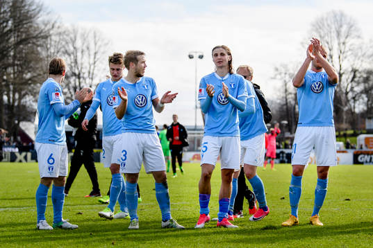 Malmö FFs spelare jublar