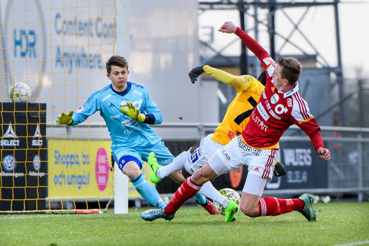 Falkenbergs Richard Donkor gör 1-1