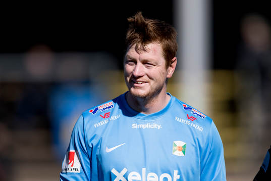 Varbergs målvakt Joakim Wulff före fotbollsmatchen i