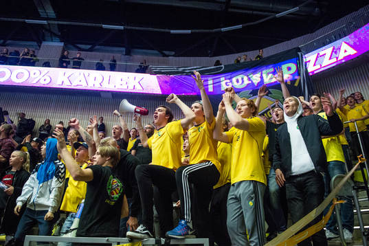 Sävehofs supportrar jublar