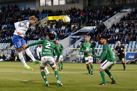 Målchans för Norrköpings Sebastian Andersson