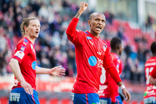 Helsingborgs Bradley Surprise Ralani jublar