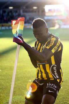Häckens Alhassan Kamara jublar efter 2-1