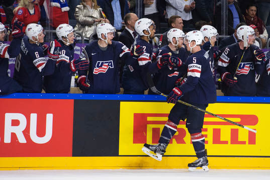 s Connor Murphy jublar