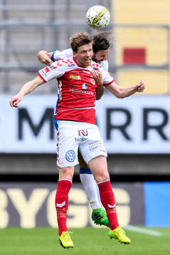 Kalmars David Elm och IFK Göteborgs Mattias Bjärsmyr