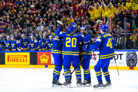 Sveriges Victor Hedman , Anton Strålman och Carl Klingberg