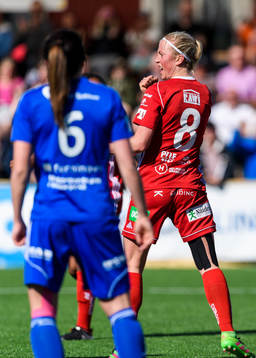 Piteås Julia Karlenäs jublar