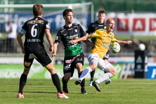 Varbergs Peter Nyström och Falkenbergs Christoffer Carlsson