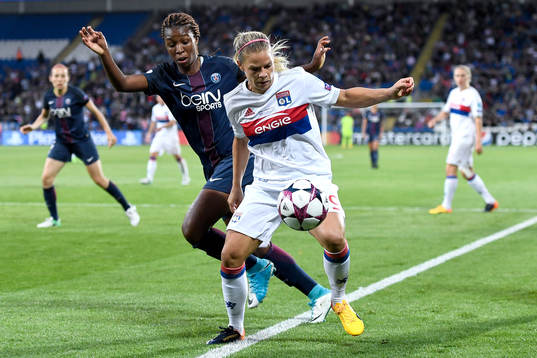 Paris Ouleymata Sarr och Lyons Eugenie Le Sommer