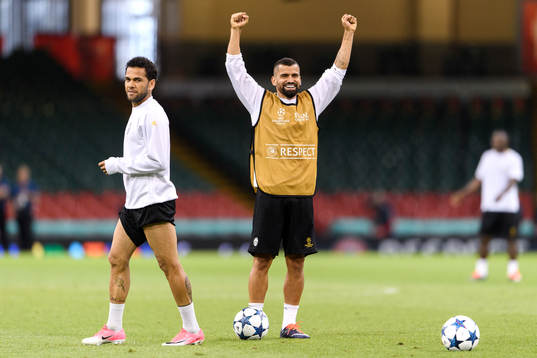 Dani Alves och Tomas Rincon