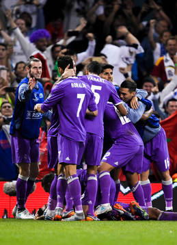 Real Madrids spelare jublar