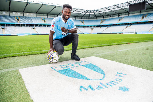 Malmö FF presenterar Kingsley Sarfo som ny spelare i Malmö FF