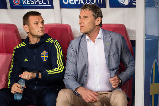 Sveriges assisterande förbundskapten Andreas Pettersson och förbundskapten Håkan Ericson