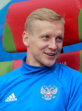  Igor Aleksandrovich Smolnikov, Ryssland, poserar för ett porträtt den 26 juni 2017