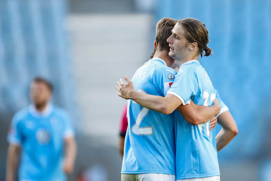 Malmö FFs Pawel Cibicki jublar efter 1-0