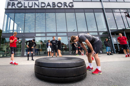 Ponthus Westerholm pustar ut