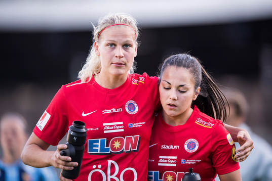 Örebros Frida Svensson och Michelle De Jongh