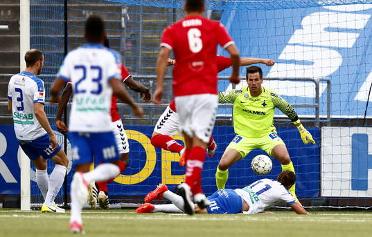 Norrköpings målvakt Michael Langer