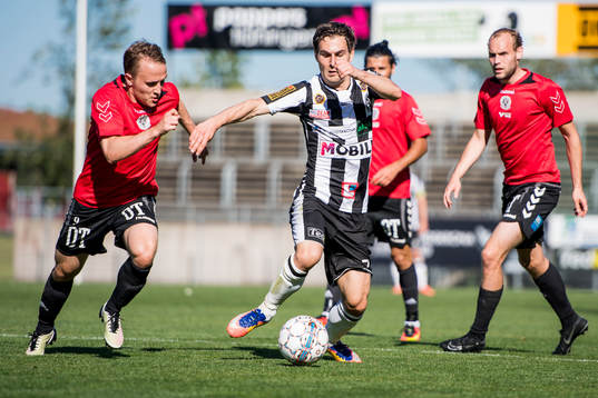 Oskarshamns Emil Dolk och Landskronas Alexander Tkacz