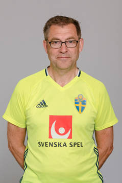 Hans Wildow, Förbundskapten i P17/00-landslaget poserar för porträtt den 11 juli 2017 i Stockholm.