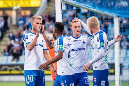 Norrköpings Sebastian Andersson, Niclas Eliasson, Gudmundur Thorarinsson och Karl Holmberg jublar efter 2-0