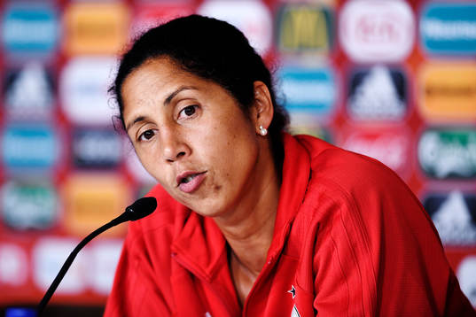 Förbundskapten Steffi Jones