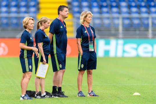 Sjukgymnast Annica Näsmark, fysiolog Helena Andersson,