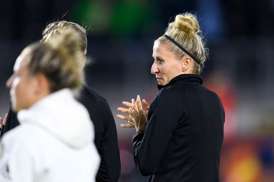 Tysklands Anja Mittag efter fotbollsmatchen mellan Tyskland och Sverige