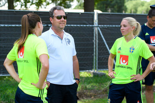 Pauline Hammarlund, Kopparberg Göteborgs tränare Stefan