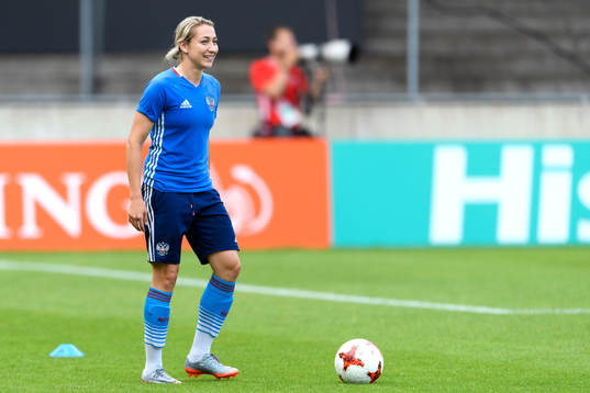 Elena Danilova på en träning med det ryska landslaget