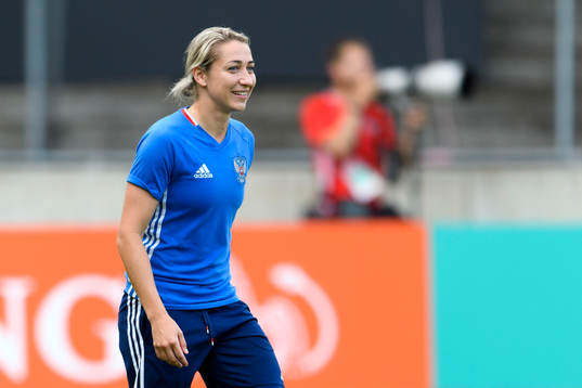 Elena Danilova på en träning med det ryska landslaget