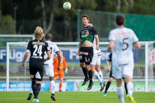 Varbergs Peter Nyström vinner en nickduell