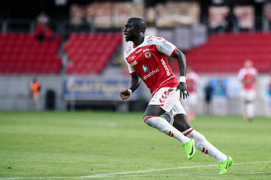 Kalmars Papa Alioune Diouf jublar