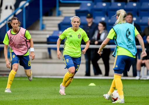Sveriges Elin Rubensson före  matchen mellan Sverige och Italien