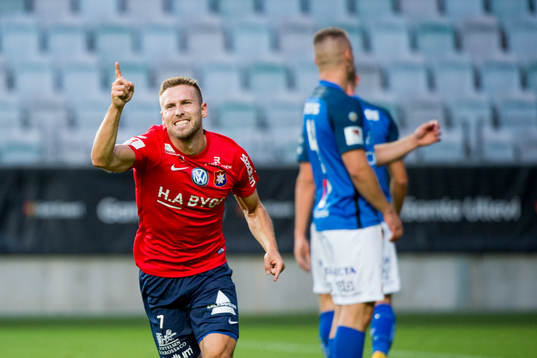 Örgrytes Daniel Sliper jublar