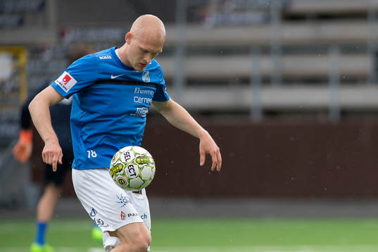 Norrbys Viktor Nilsson värmer upp