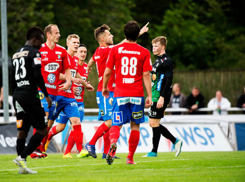Östers Admir Bajrovic jublar efter sitt 0-2