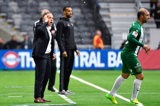 Hammarbys Jakob Michelsen reagerar