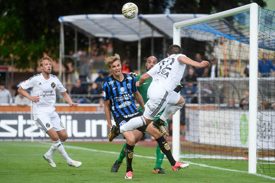 s Daniel Sundgren och Nicolas Marcelo Stefanelli med